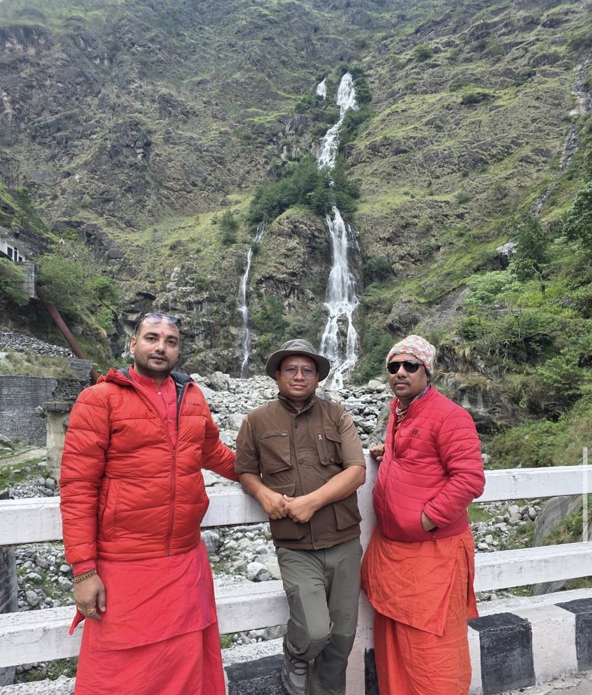 Himalayan client journey in snow